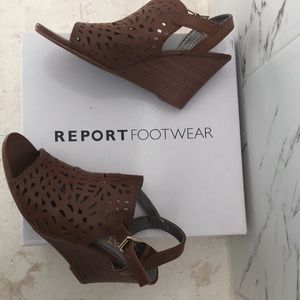Report Footwear Tan/Brown Wedges Size 7